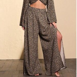 Anthropologie Maaji Woven Modal Animal Print Flowy Palazzo Pants size Medium